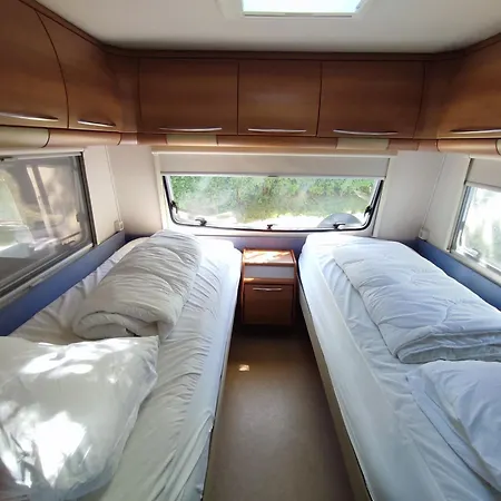 The Sure & Simple Caravan