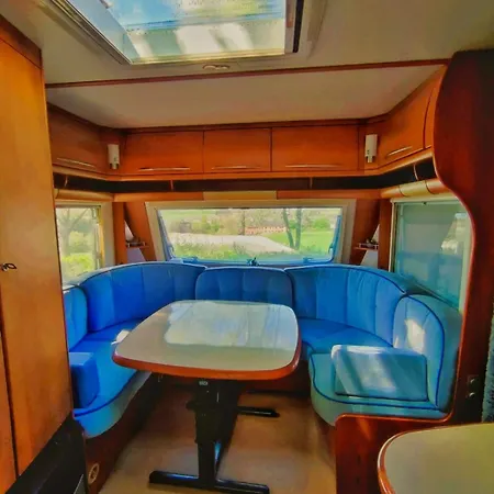 The Sure & Simple Caravan