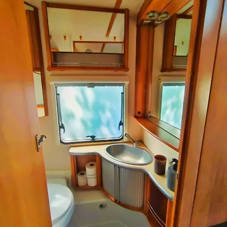 The Sure & Simple Caravan